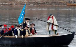 E40 - Re-enactment Showing the Durham Boat