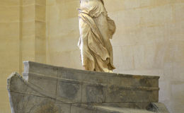 E264 - Winged Victory of Samothrace, Greek, 2nd Century BCE - from Warren Karlenzig